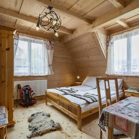Regionalny Domek Bed & Breakfast *