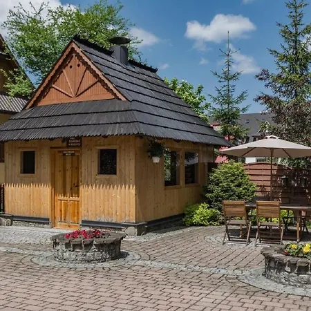 Regionalny Domek Bed & Breakfast *